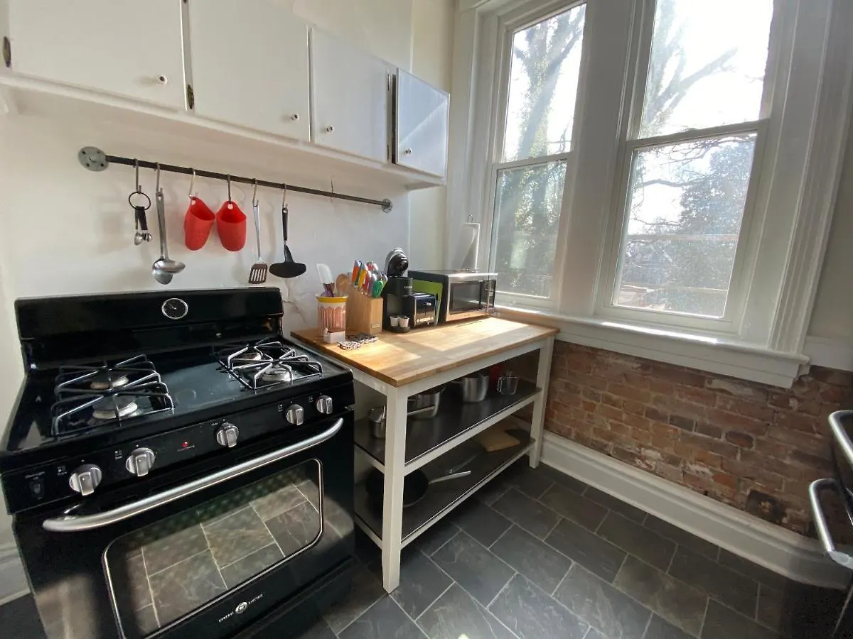 Daire Stellar Suites Louisville