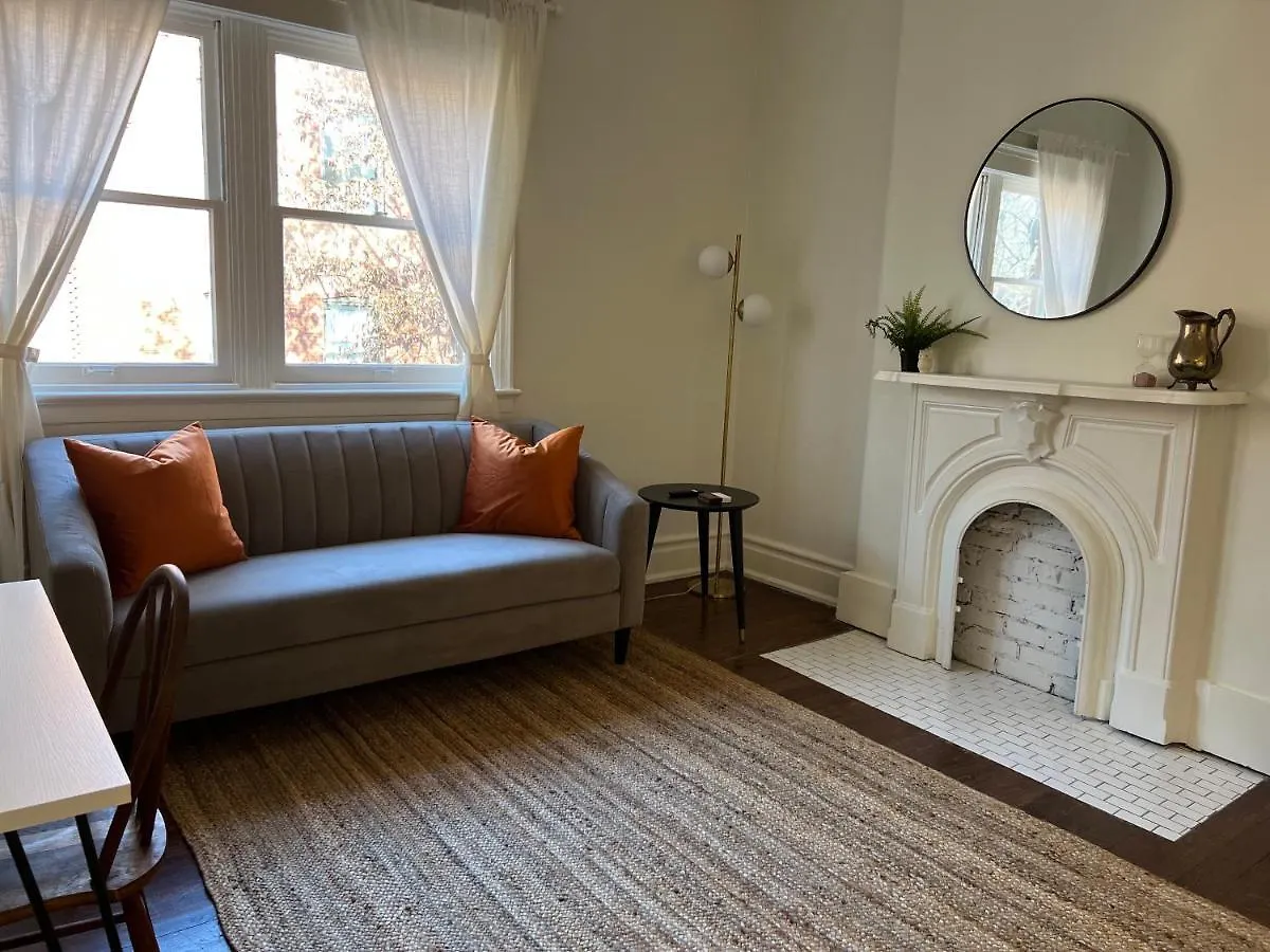 Stellar Suites Louisville 0*,  ABD