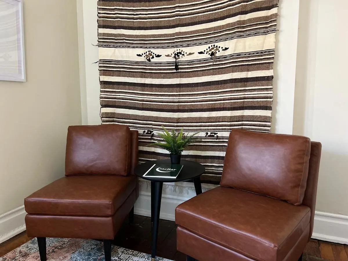 Stellar Suites Louisville Daire